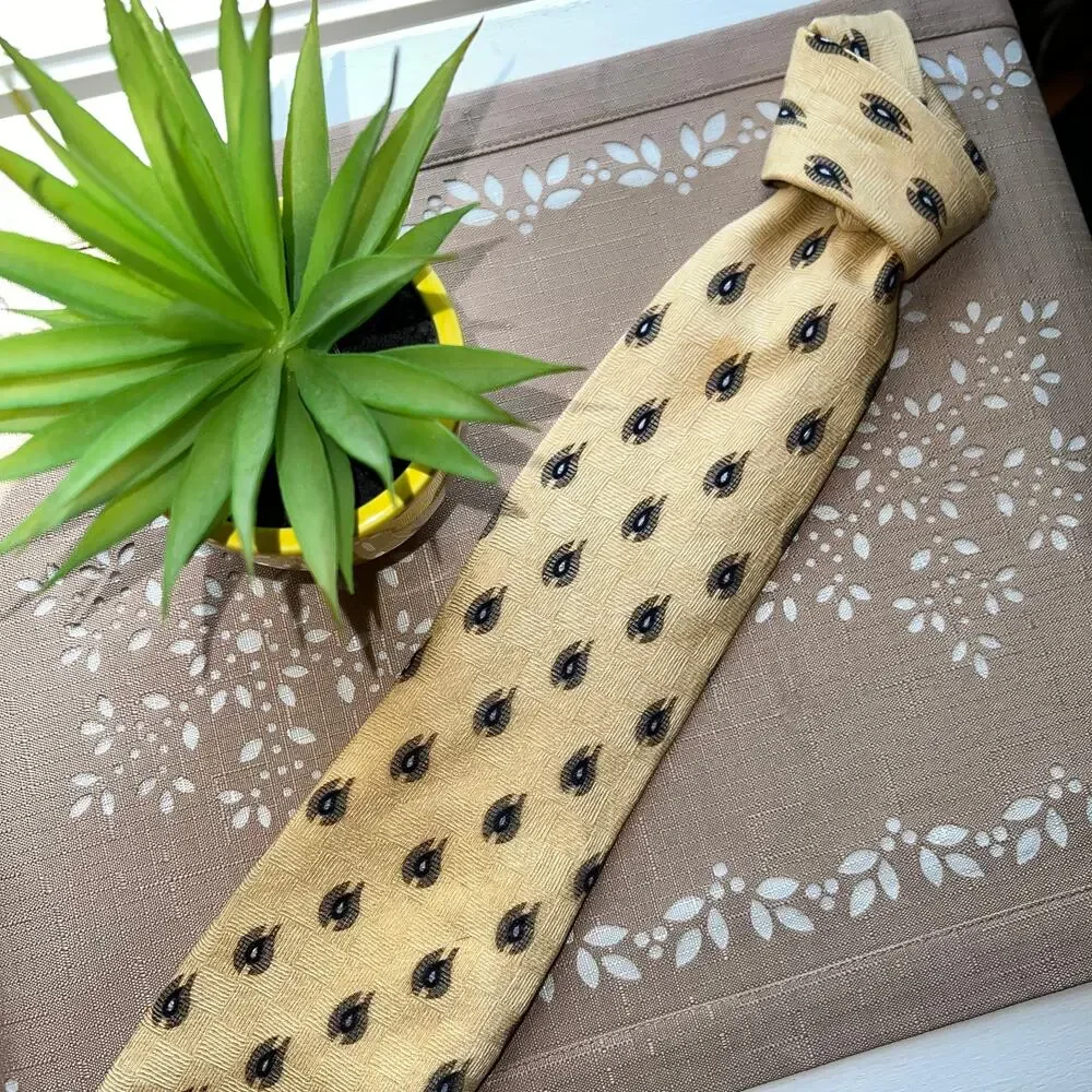 Neo Bill Blass Buff Abstract Print 100% Silk Necktie